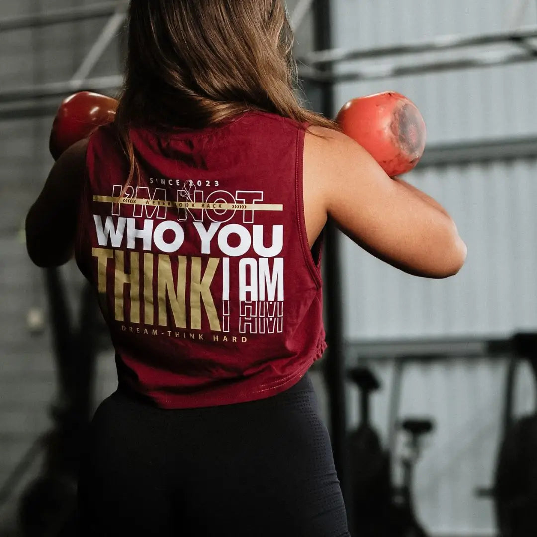 CAMISETA CROP TOP THINK HARD